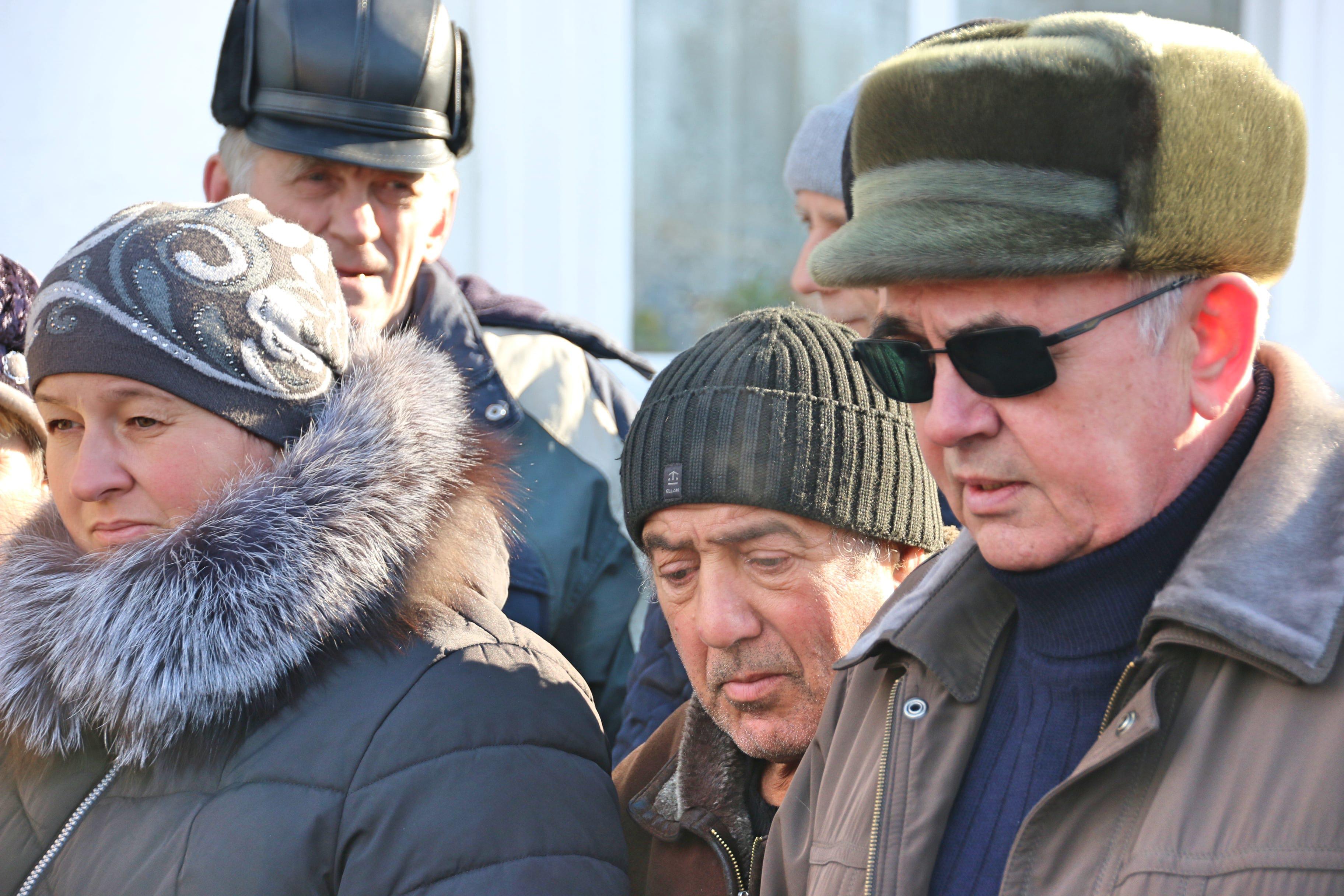 Участники пикета в Гуково. 15 ноября 2018 года. Фото Вячеслава Прудникова для "Кавказского узла" Участники пикета в Гуково. 15 ноября 2018 года. Фото Вячеслава Прудникова для "Кавказского узла"